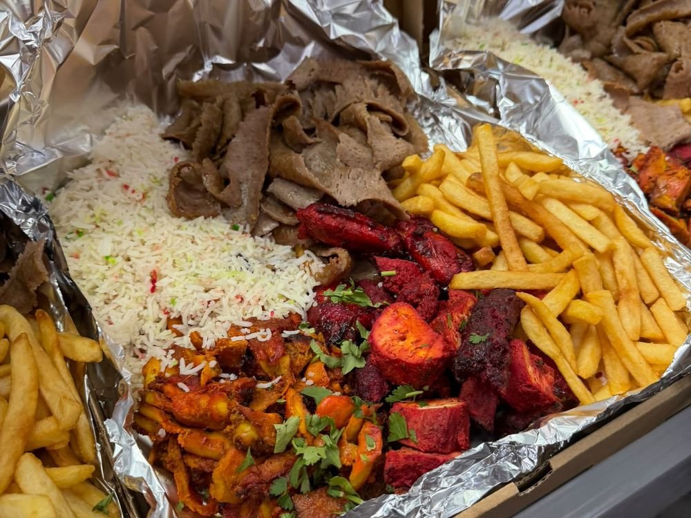 Mix Plain Munch Box
