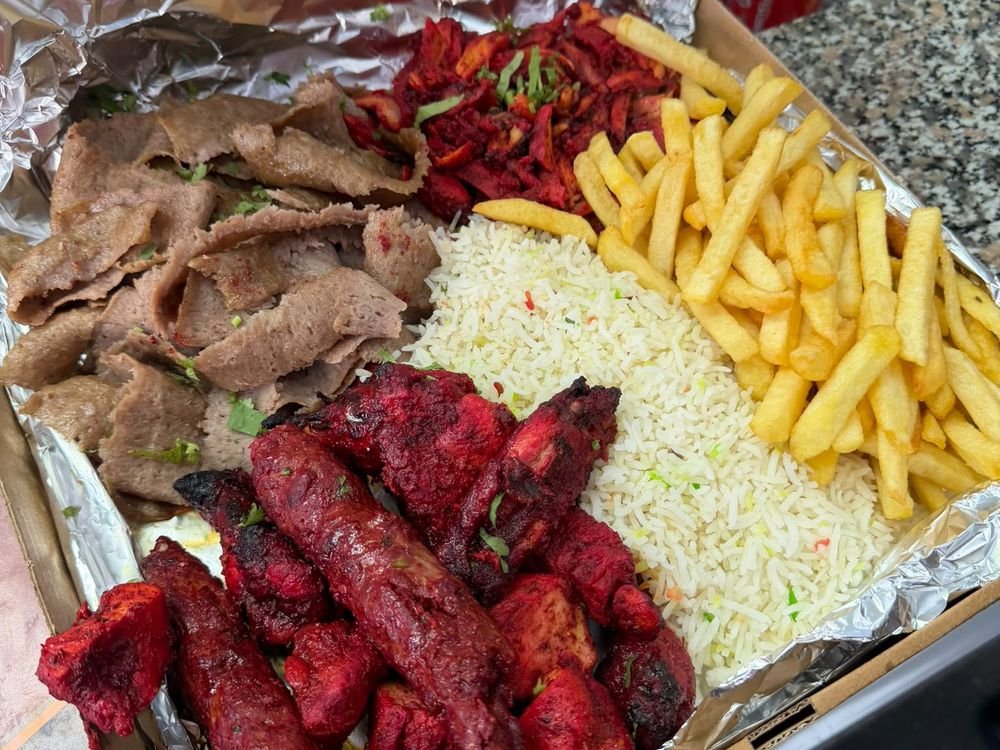 Big Mix Plain Munch Box
